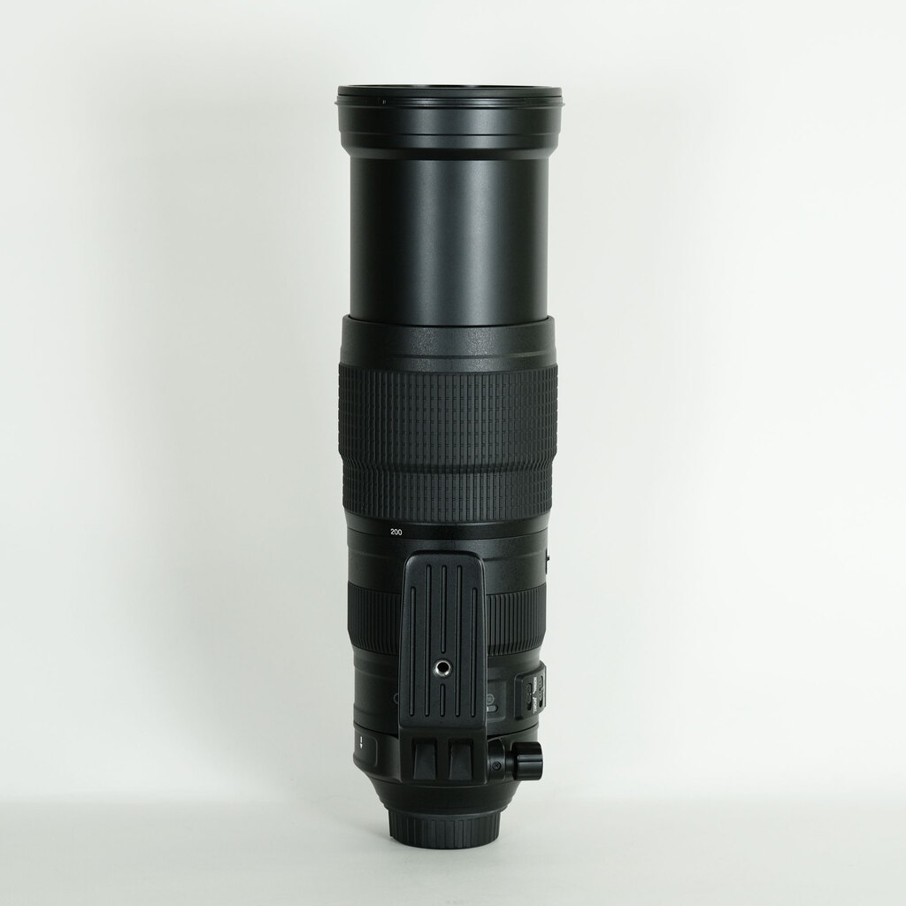 Nikon AF-S NIKKOR 200-500mm f/5.6E ED VR Nikon AF-S NIKKOR 200-500mm f/5.6E ED VR