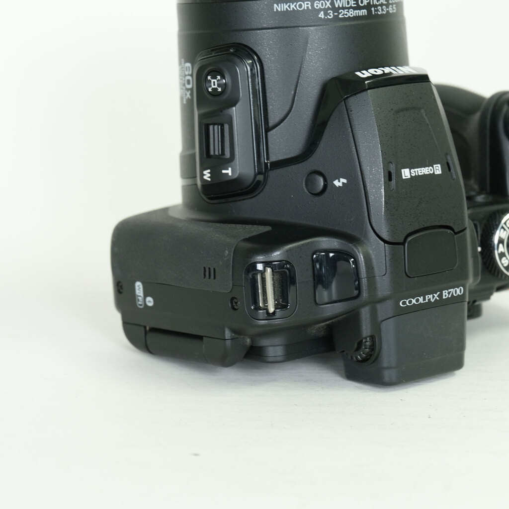 Nikon COOLPIX B700 ブラック