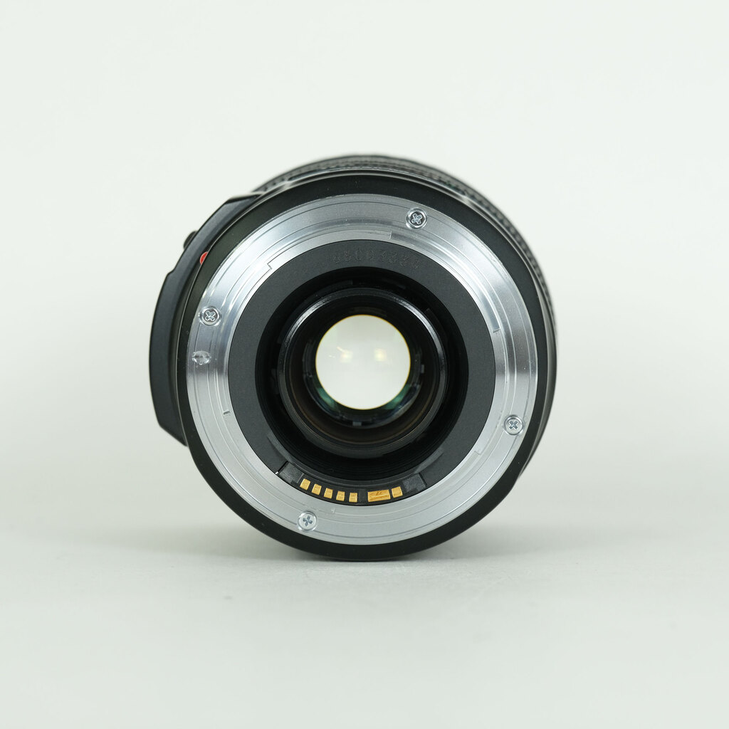 Canon EF28-135mm F3.5-5.6 IS USM