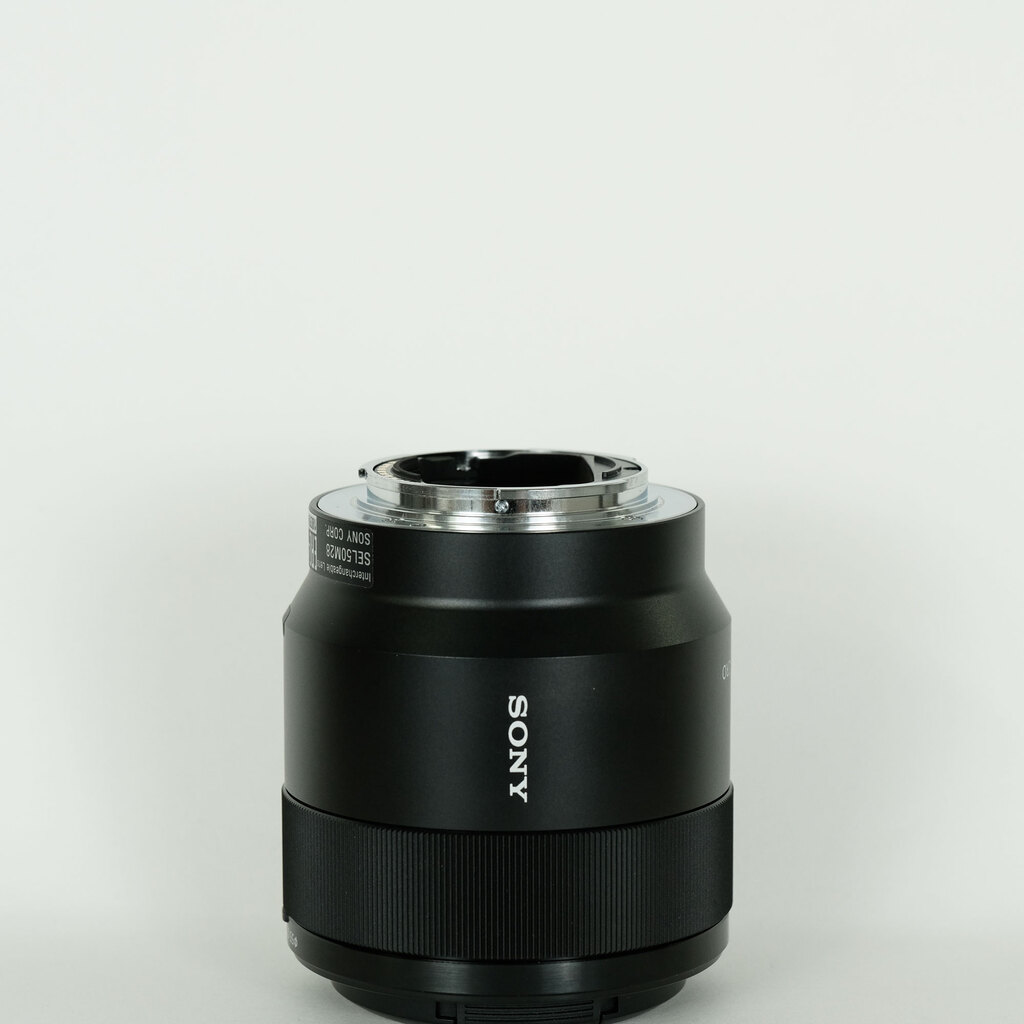 SONY FE 50mm F2.8 Macro SEL50M28