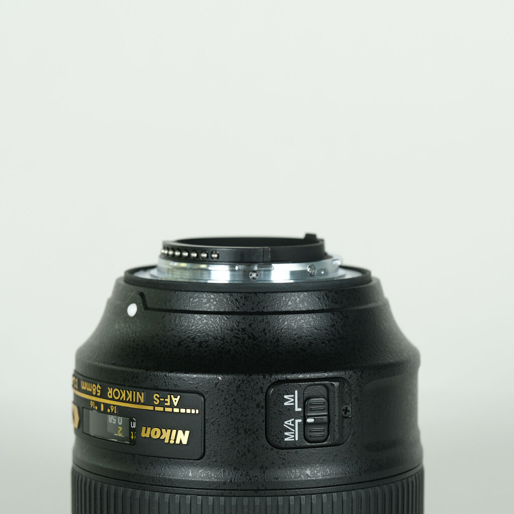 Nikon AF-S NIKKOR 58mm f/1.4Gの出品 | ONE SCENE（ワンシーン）