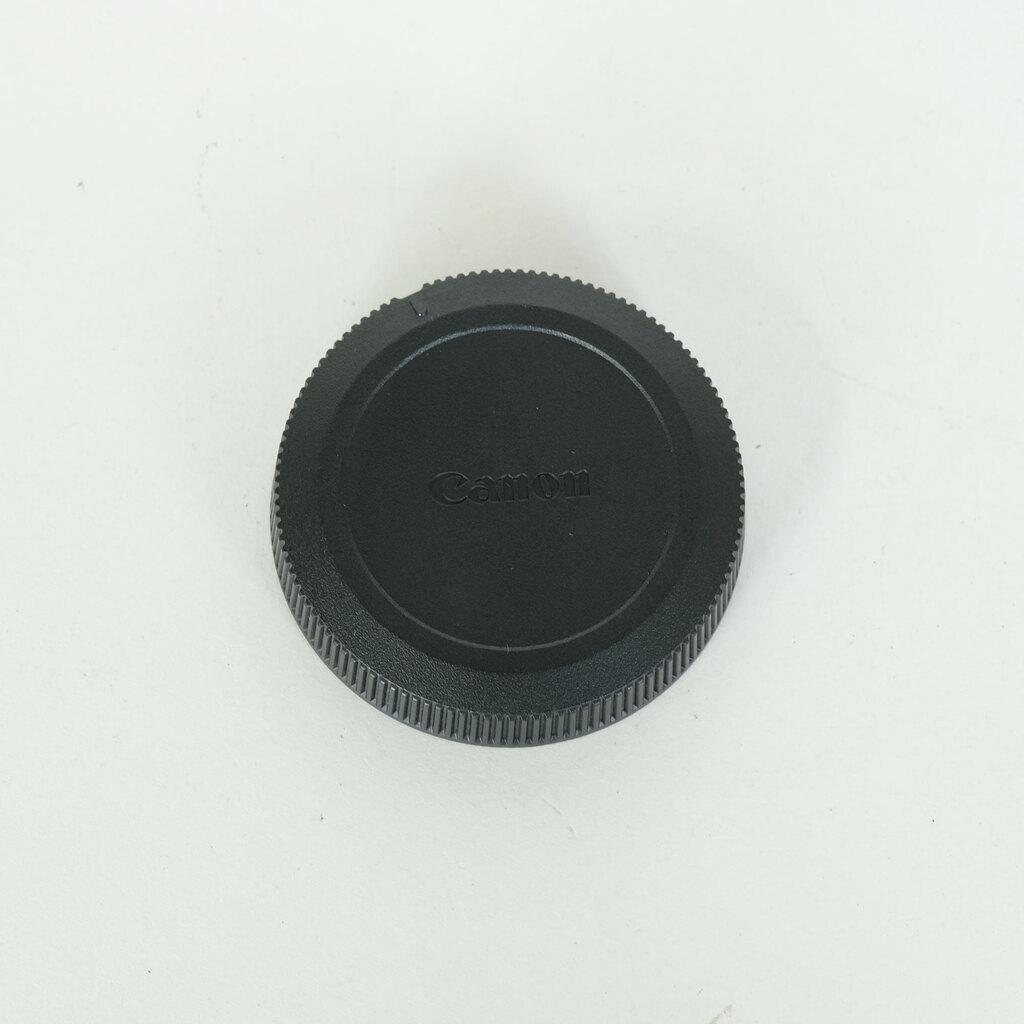 Canon RF-S 18-45mm F4.5-6.3 IS STM