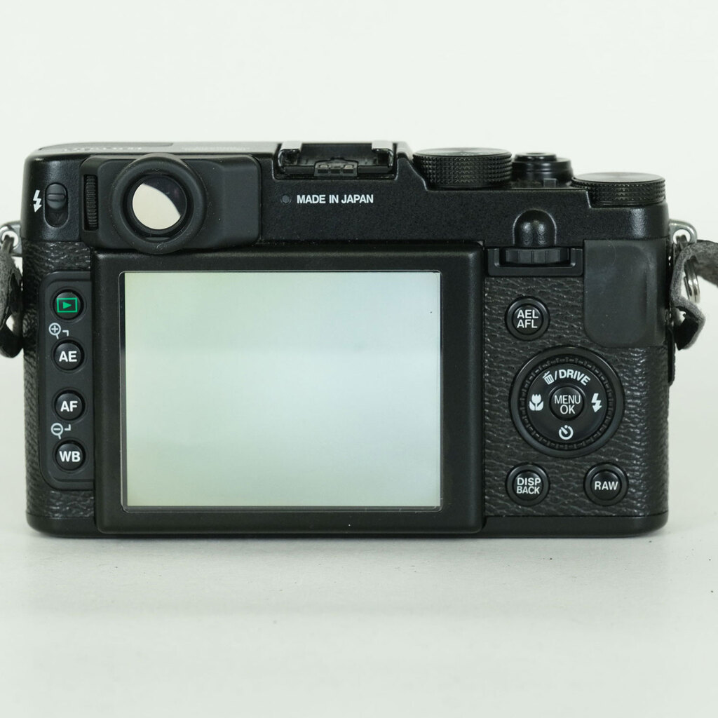 FUJIFILM X10 ブラック FUJIFILM X10 ブラック