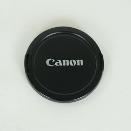 Canon EF-S18-200mm F3.5-5.6 IS