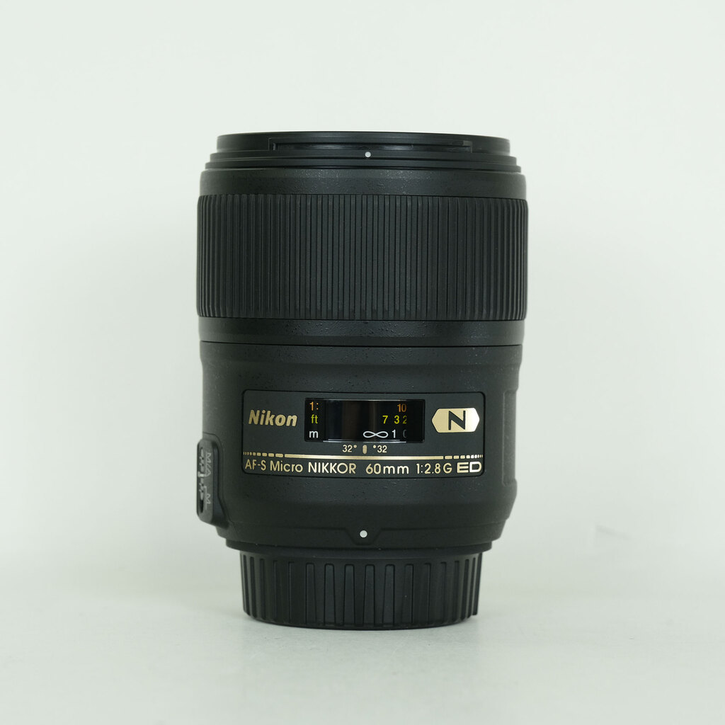 Nikon AF-S Micro NIKKOR 60mm f/2.8G ED Nikon AF-S Micro NIKKOR 60mm f/2.8G ED