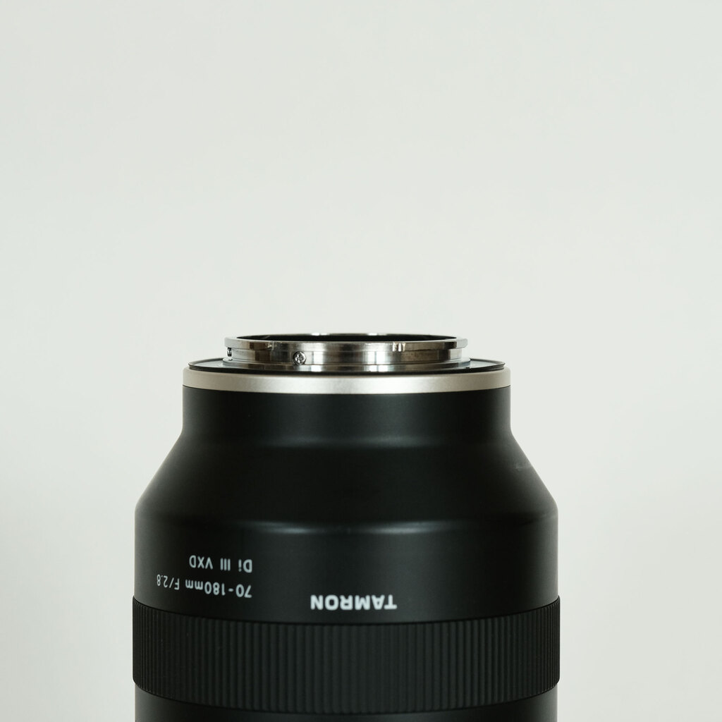 TAMRON 70-180mm F/2.8 Di III VXD (Model A056) [ ソニーE用 ]