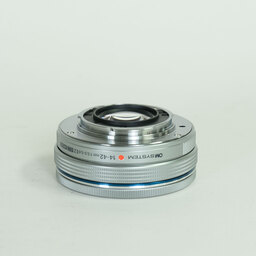 OLYMPUS M.ZUIKO DIGITAL ED 14-42mm F3.5-5.6 EZ シルバー