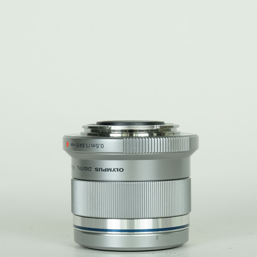 OLYMPUS M.ZUIKO DIGITAL 45mm F1.8の出品 | ONE SCENE（ワンシーン）