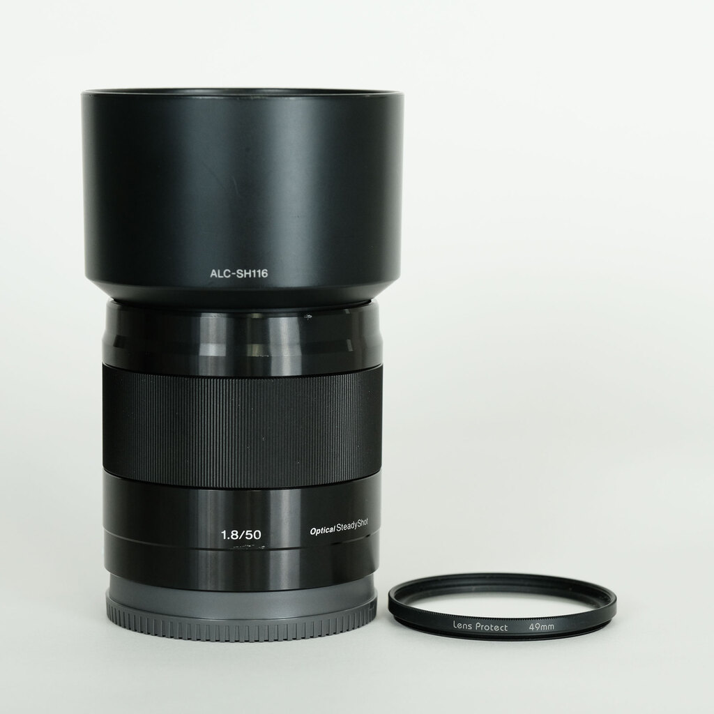 SONY E 50mm F1.8 OSS SEL50F18