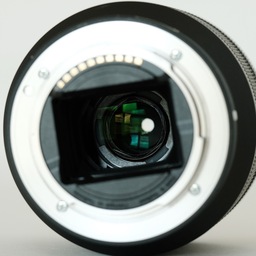 SONY FE 28-70mm F3.5-5.6 OSS SEL2870