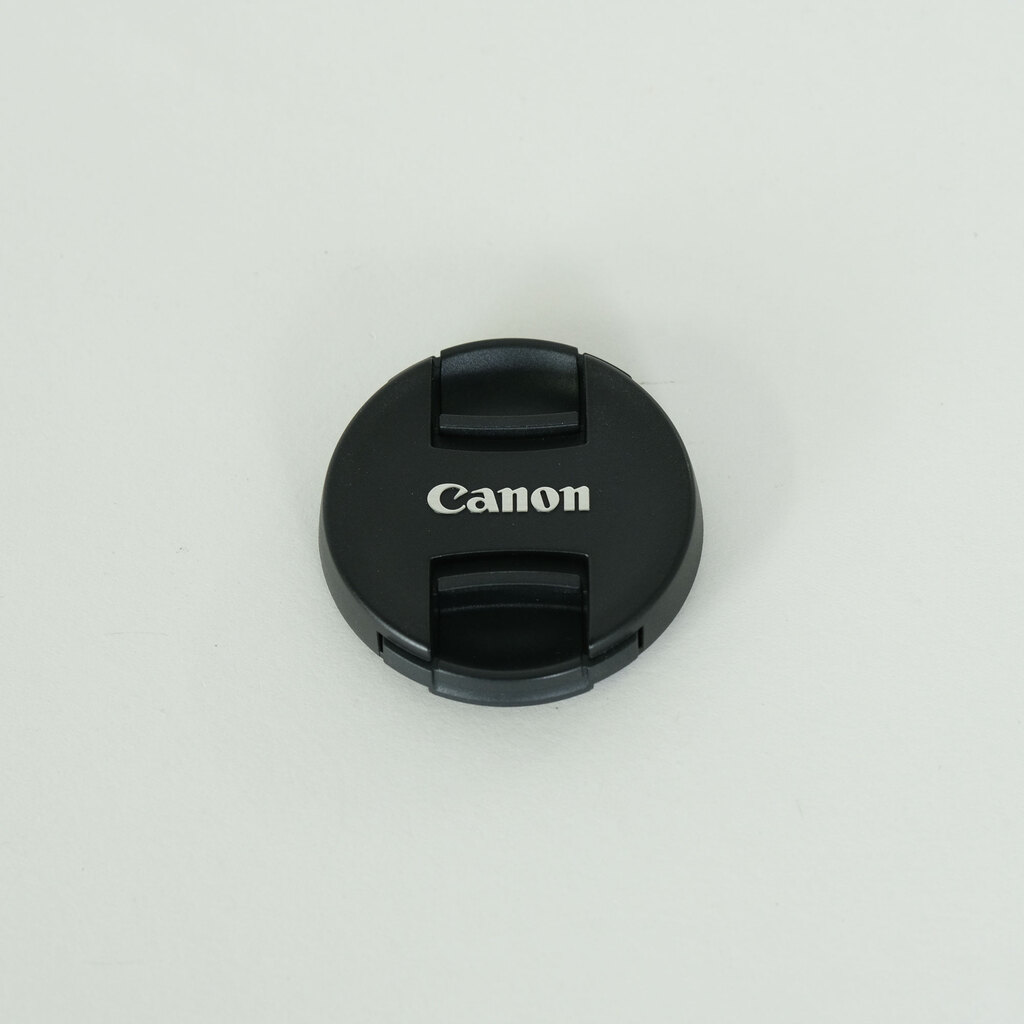 Canon EF-M22mm F2 STM