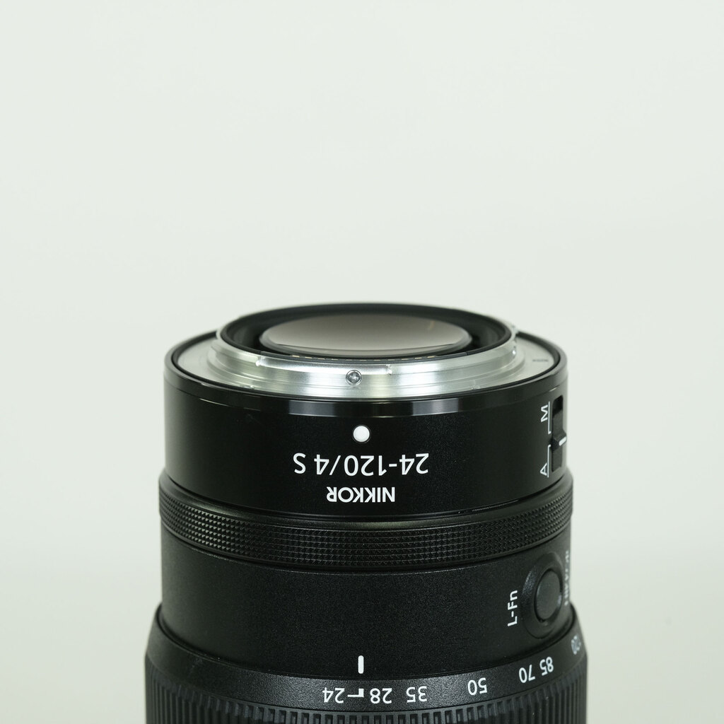 Nikon NIKKOR Z 24-120mm f/4 S Nikon NIKKOR Z 24-120mm f/4 S