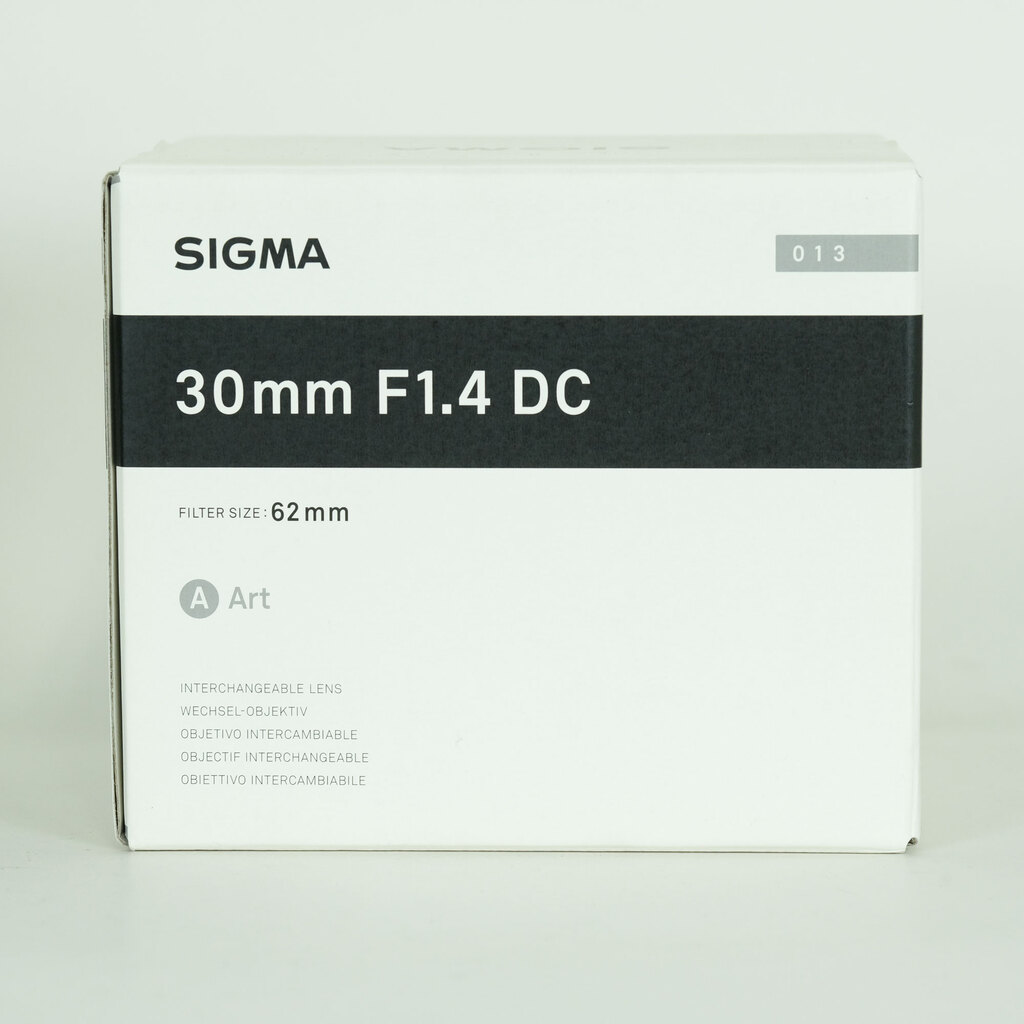 SIGMA 30mm F1.4 DC HSM | Art [キヤノン用]