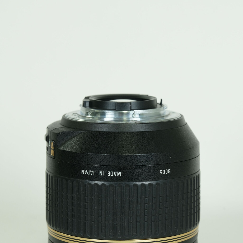 TAMRON SP 17-50mm F2.8 XR DiII VC /Model B005NII (ニコンF用) TAMRON SP 17-50mm F2.8 XR DiII VC /Model B005NII (ニコンF用)