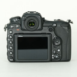 Nikon D500