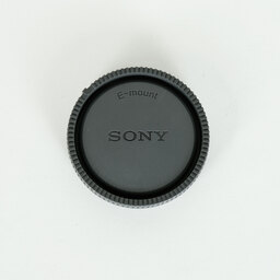 SONY FE 24-240mm F3.5-6.3 OSS SEL24240