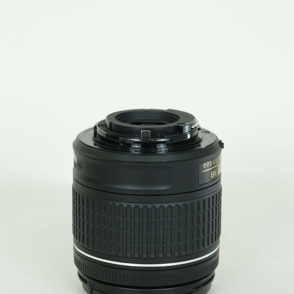 Nikon AF-P DX NIKKOR 18-55mm F3.5-5.6G VR