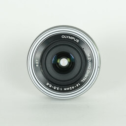 OLYMPUS M.ZUIKO DIGITAL ED 14-42mm F3.5-5.6 EZ シルバー