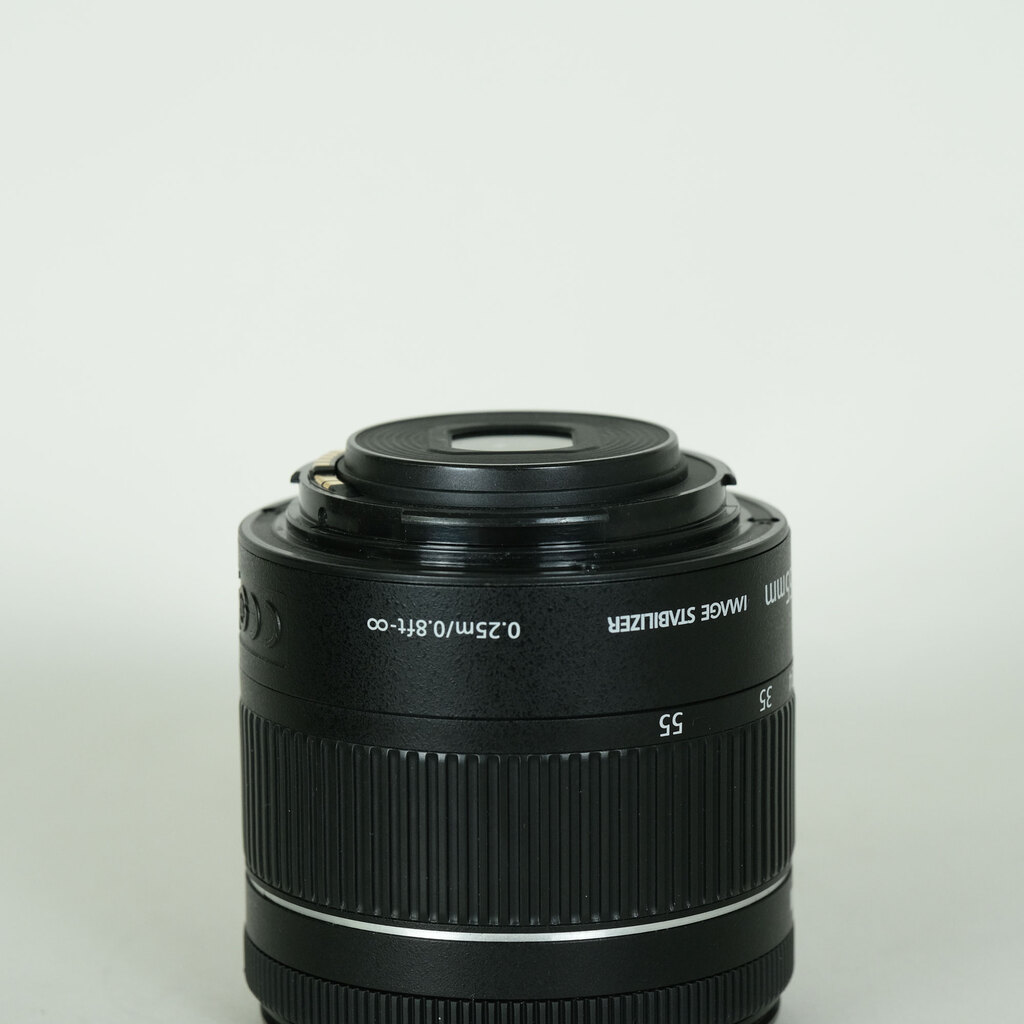 Canon EF-S18-55mm F4-5.6 IS STM