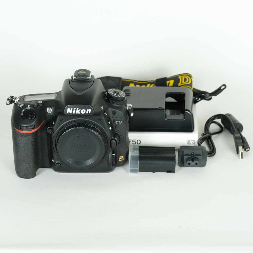 Nikon D750 Nikon D750