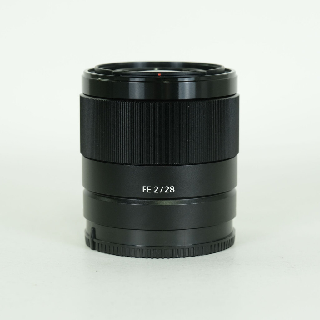 SONY FE 28mm F2 SEL28F20