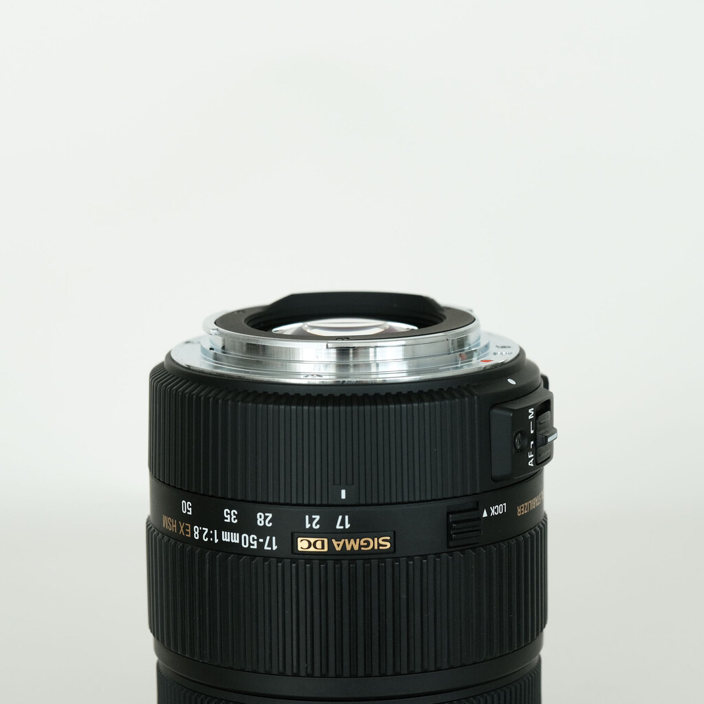 SIGMA 17-50mm F2.8 EX DC OS HSM (キヤノンEF用)