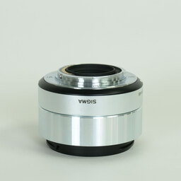 SIGMA A 30mm F2.8 DN (マイクロフォーサーズ用)シルバー SIGMA A 30mm F2.8 DN (マイクロフォーサーズ用)シルバー