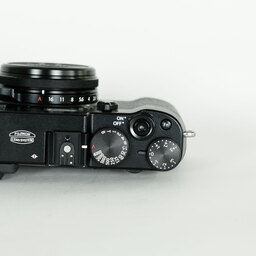 FUJIFILM X100T ブラック