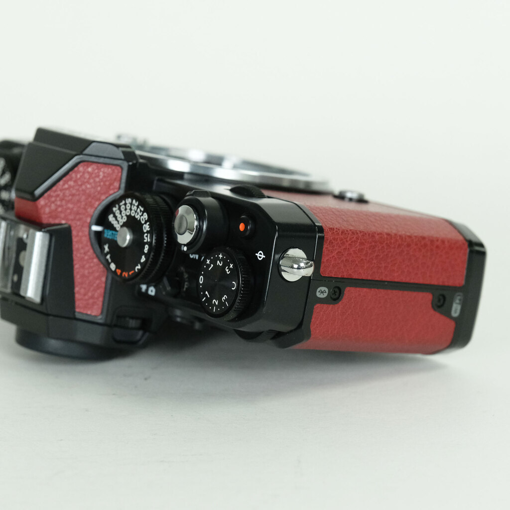 Nikon Z fc ボディ ブラック プレミアムエクステリア張替済み Nikon Z fc ボディ ブラック プレミアムエクステリア張替済み