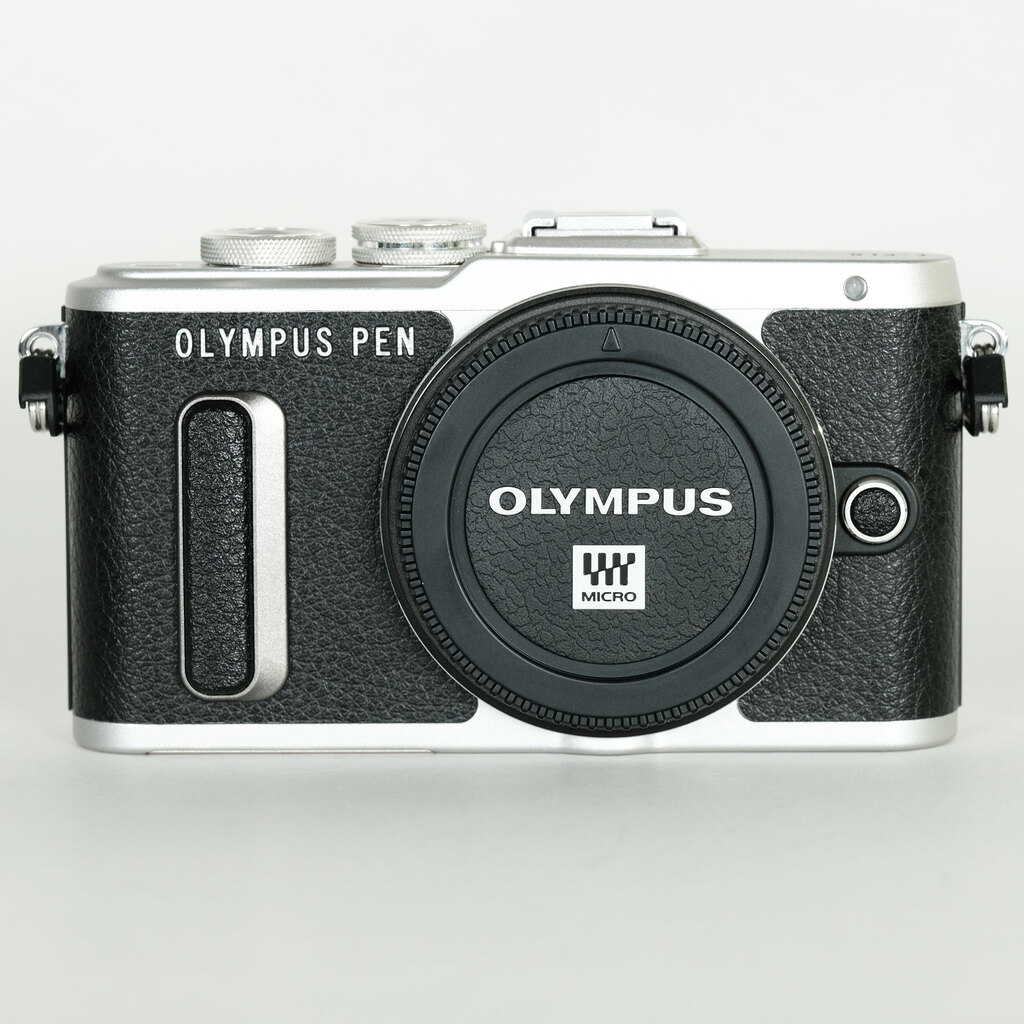 OLYMPUS PEN E-PL8