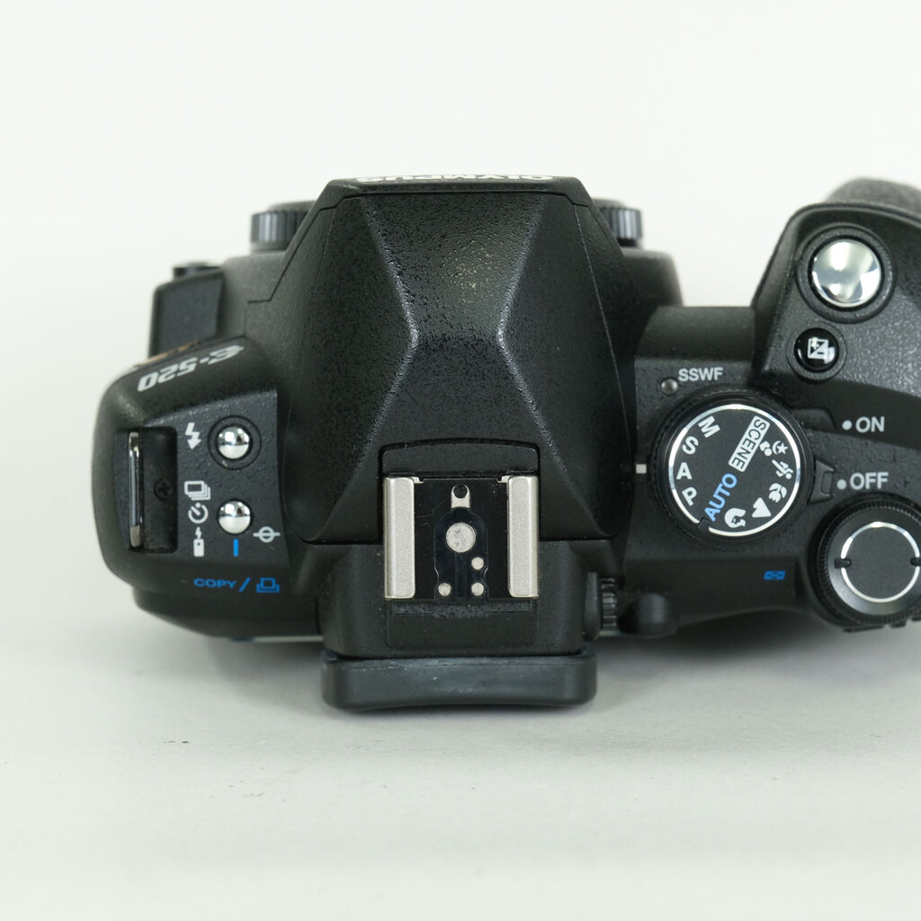 OLYMPUS E-520 ボディ