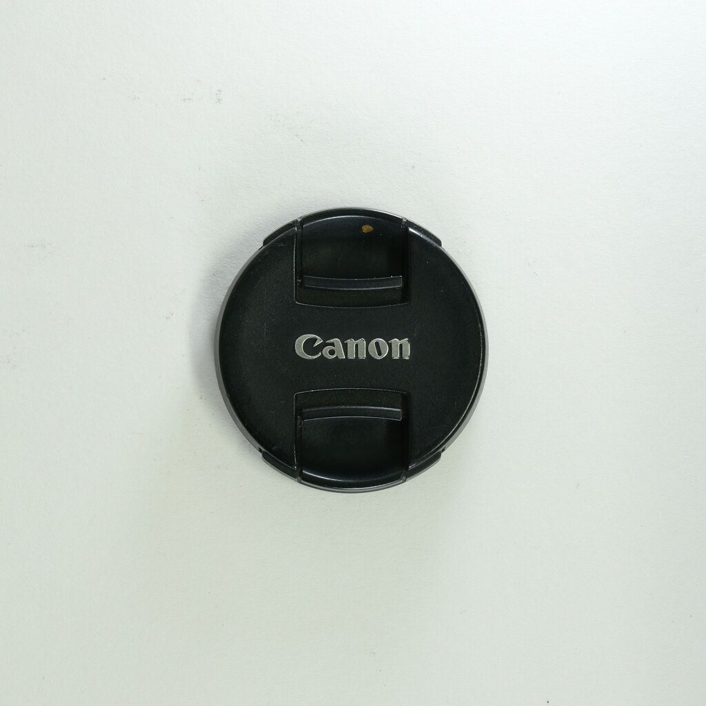 Canon EF-M22mm F2 STM