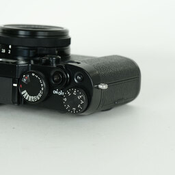 FUJIFILM X100F ブラック FUJIFILM X100F ブラック