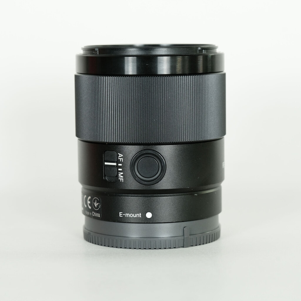 SONY FE 35mm F1.8 SEL35F18F