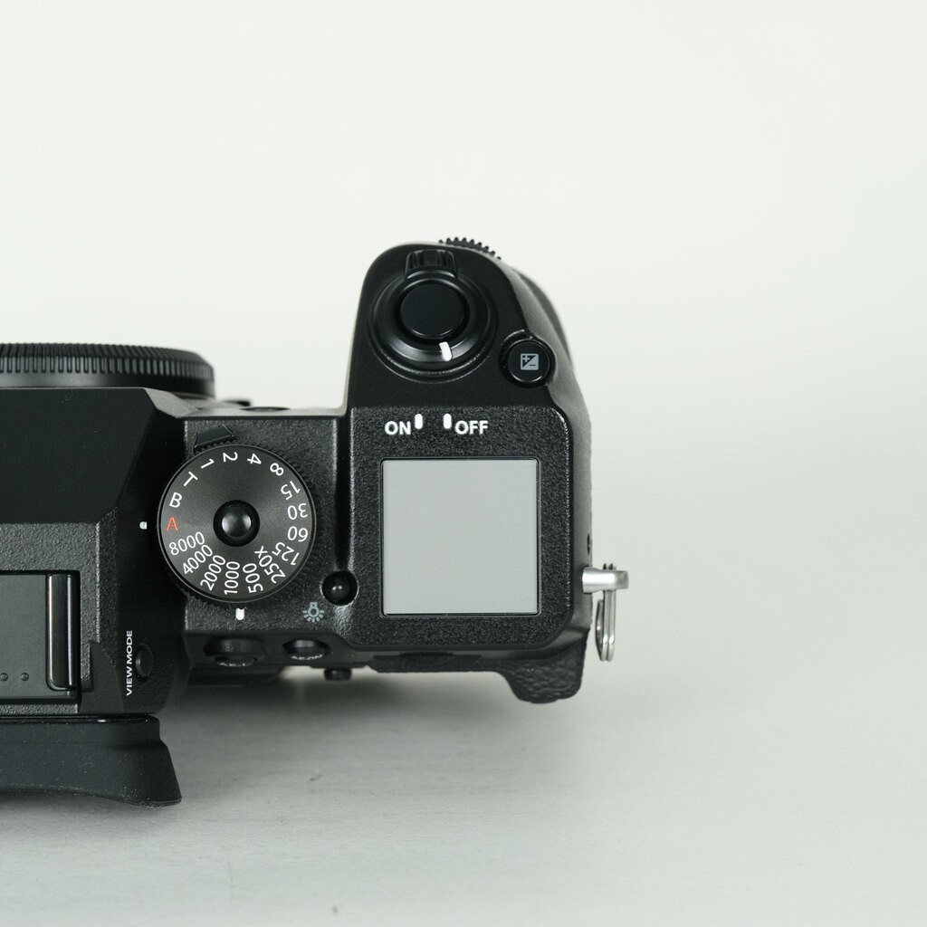 FUJIFILM X-H1