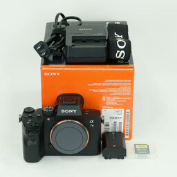 SONY α7 III(ILCE-7M3) SONY α7 III(ILCE-7M3)