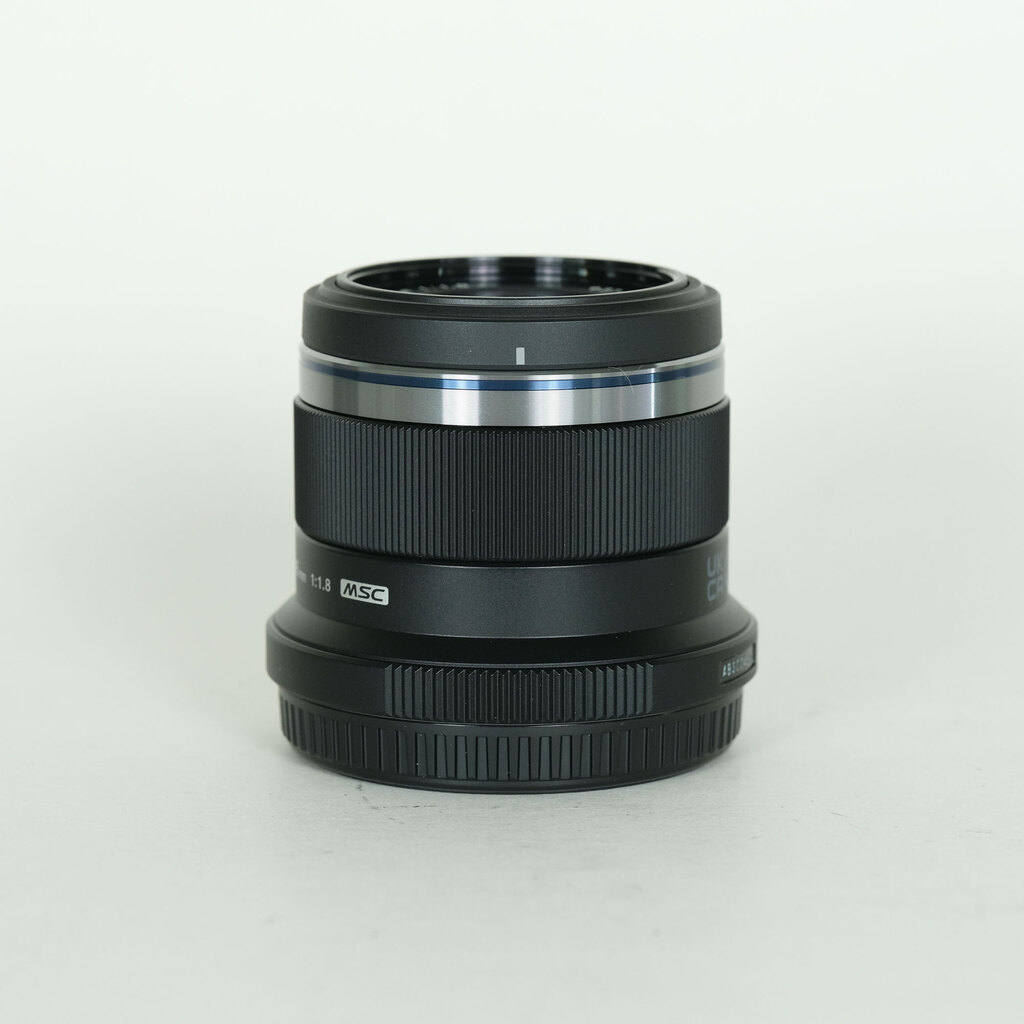 OLYMPUS M.ZUIKO DIGITAL 45mm F1.8