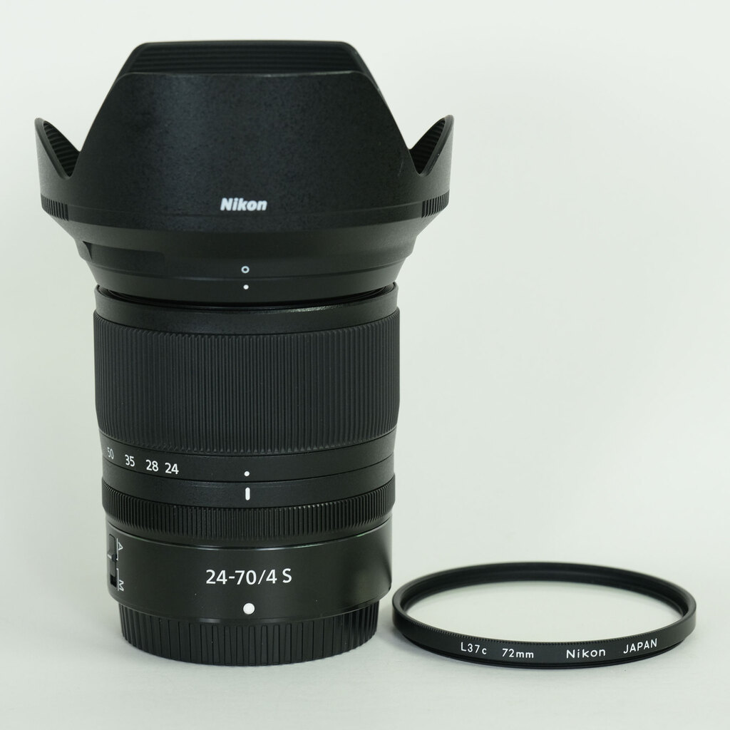 Nikon NIKKOR Z 24-70mm f/4 S Nikon NIKKOR Z 24-70mm f/4 S