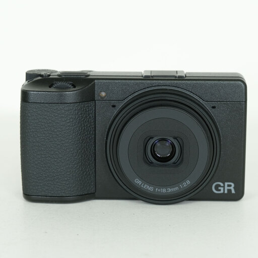 RICOH GR IV