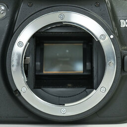 Nikon D3000 ボディ