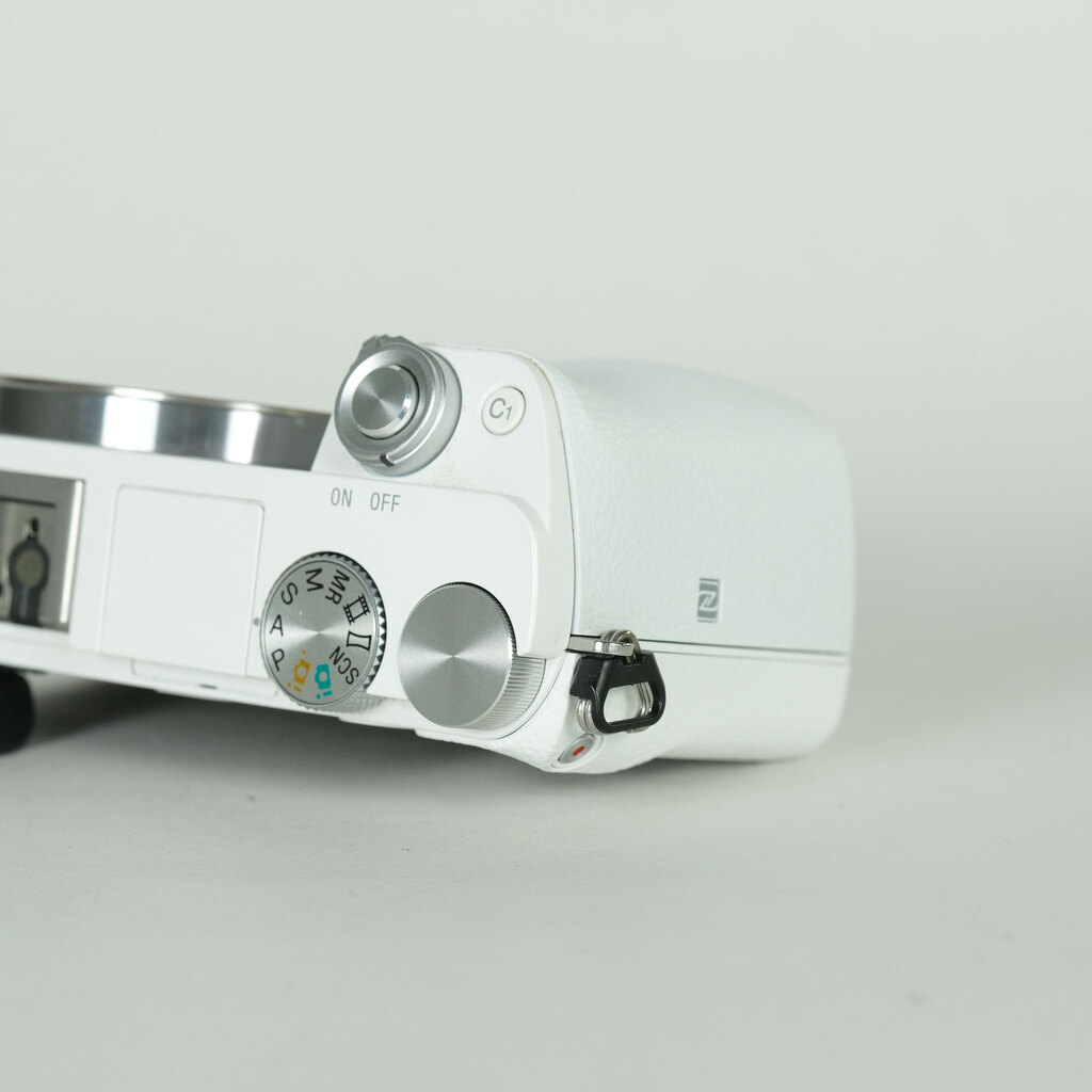 SONY α6000（ILCE-6000）