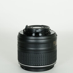 Nikon AF-S DX NIKKOR 18-55mm f3.5-5.6G VR II