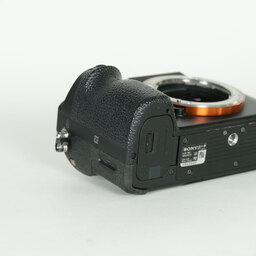 SONY α7 II（ILCE-7M2）