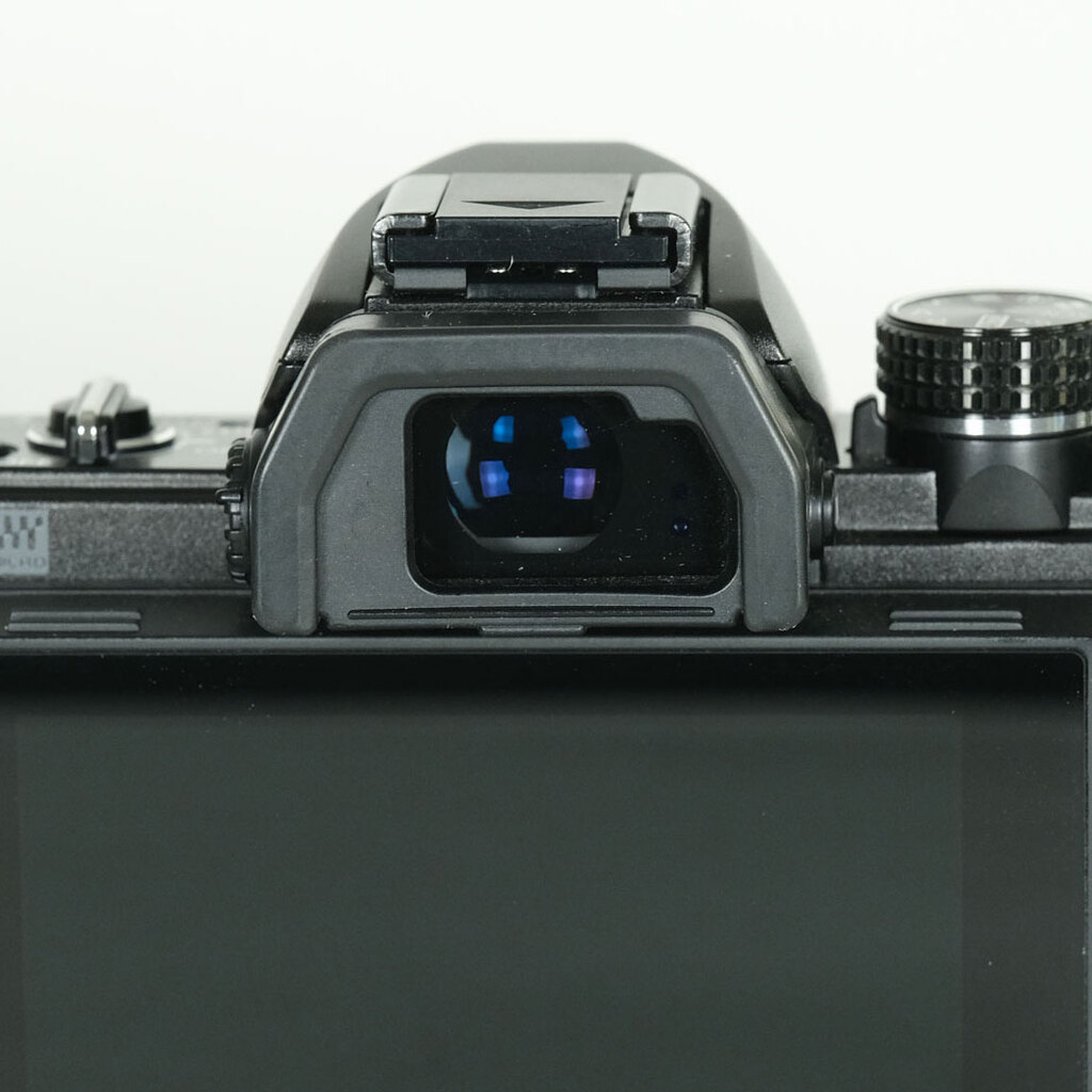 OLYMPUS OM-D E-M10 Mark II