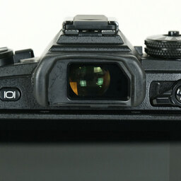 OLYMPUS OM-D E-M1 Mark II