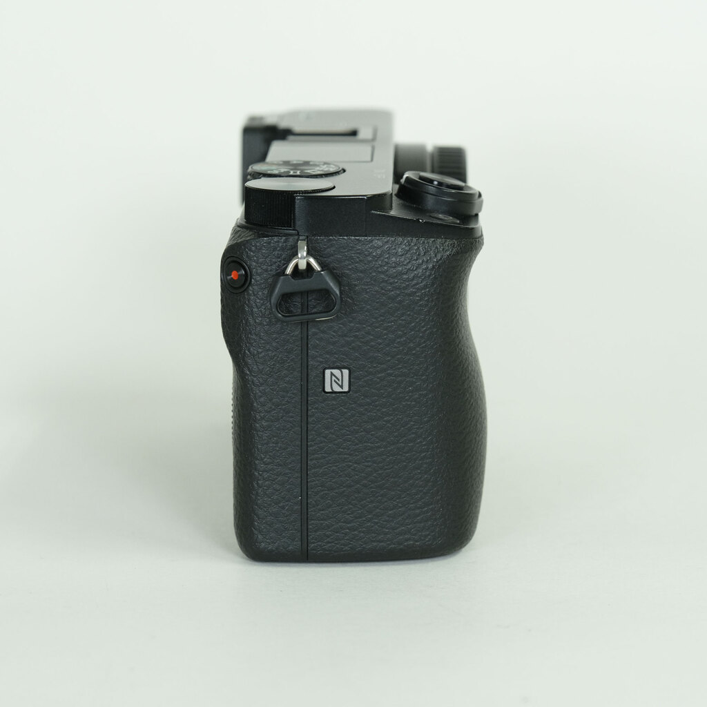 SONY α6000（ILCE-6000）
