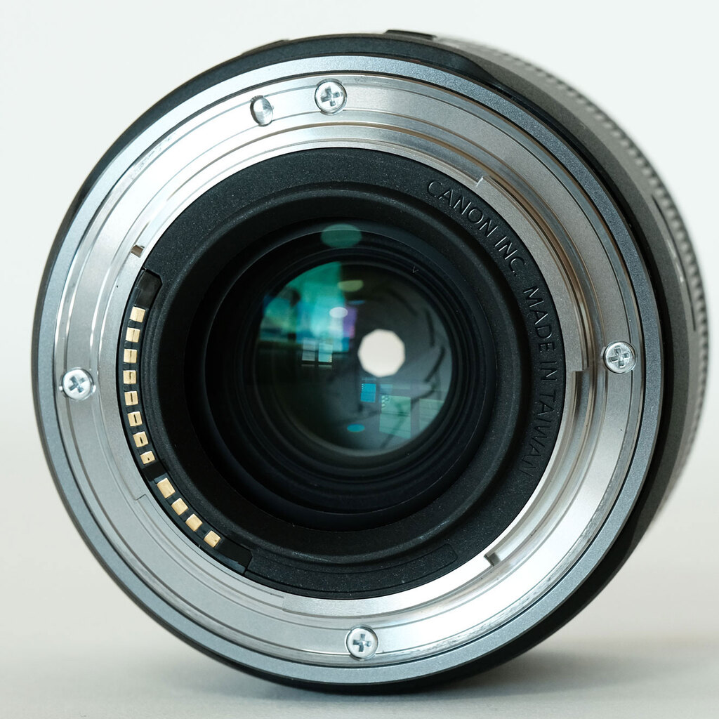 Canon RF24mm F1.8 MACRO IS STM