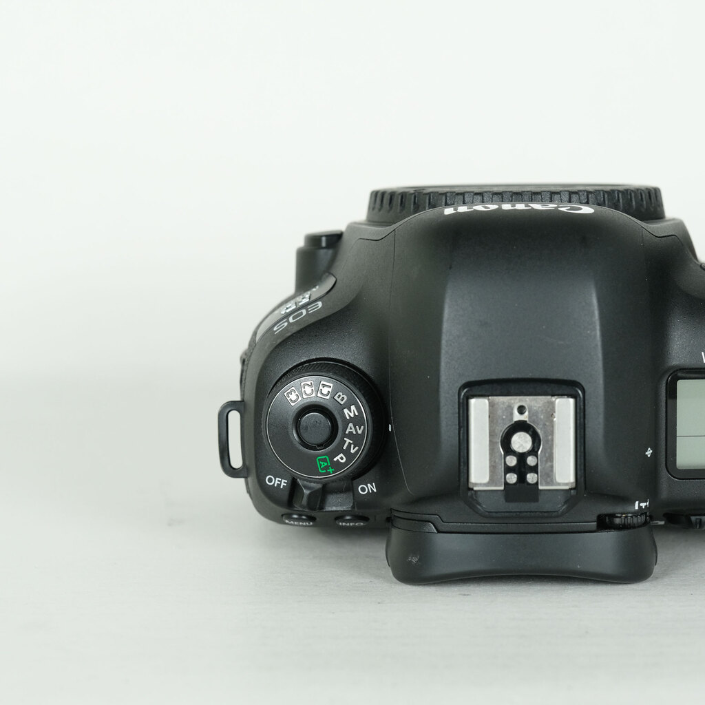 Canon EOS 5D Mark IVの出品 | ONE SCENE（ワンシーン）
