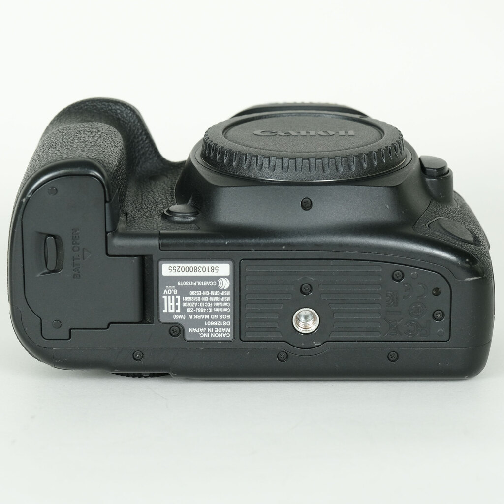 Canon EOS 5D Mark IV