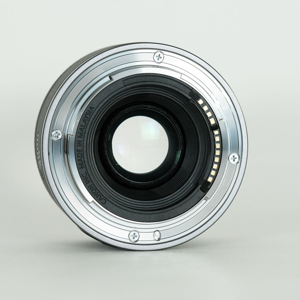 Canon RF50mm F1.8 STM